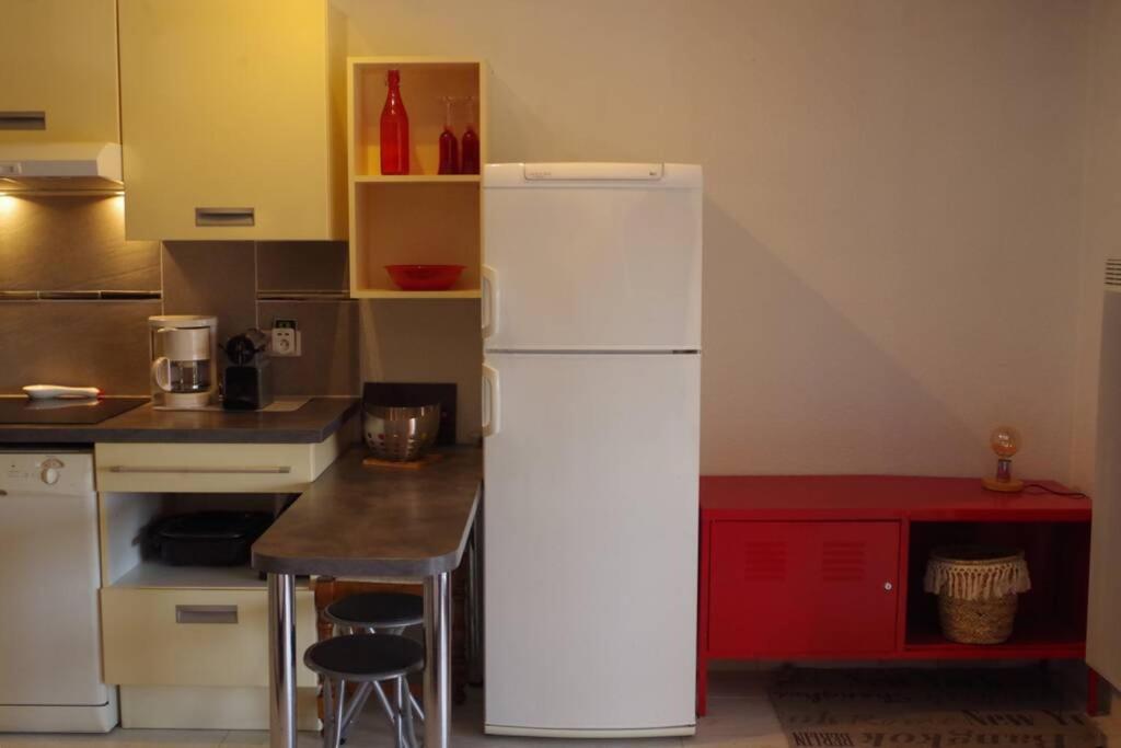 אגדה Studio Avec Climatisation Wifi Parking Piscine מראה חיצוני תמונה